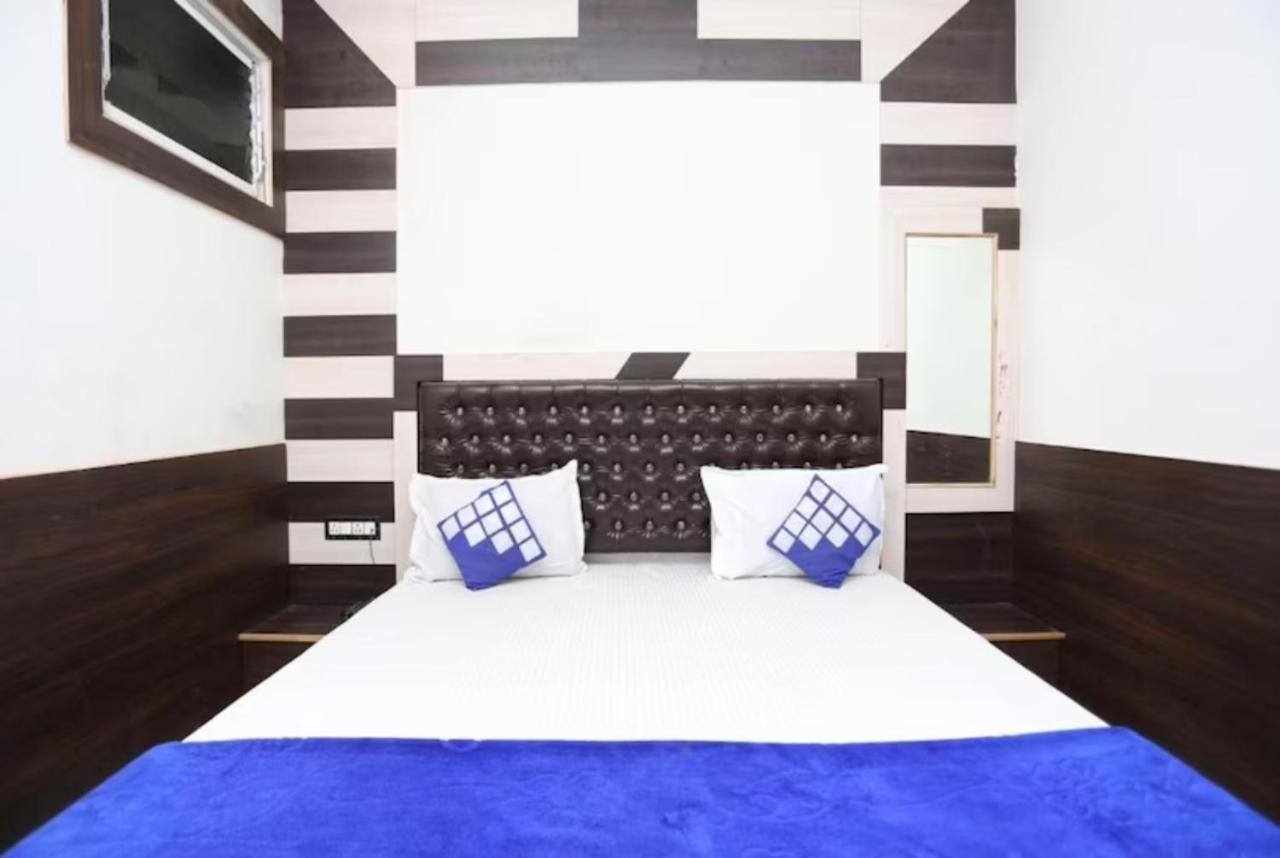 Goroomgo New Ashiyana Palace Varanasi Esterno foto
