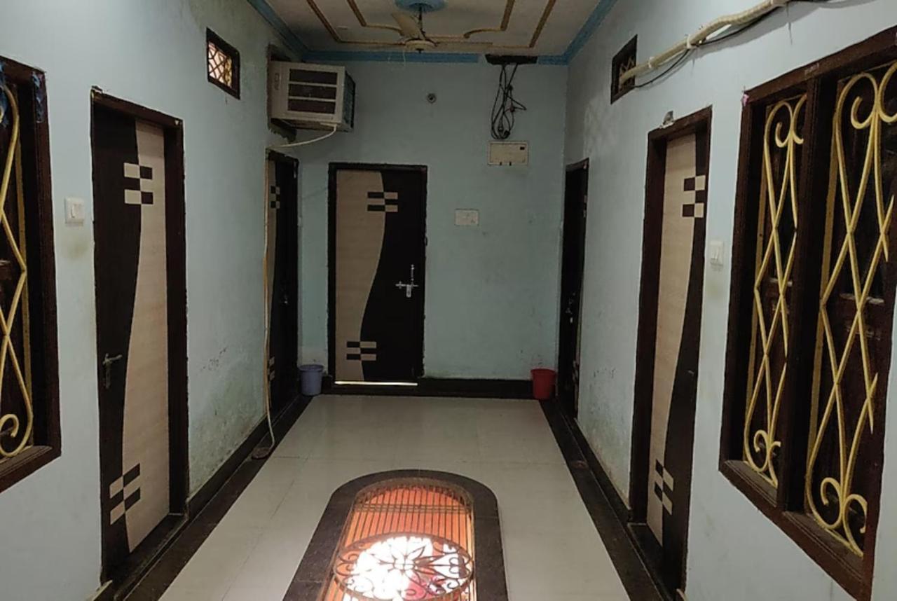 Goroomgo New Ashiyana Palace Varanasi Esterno foto